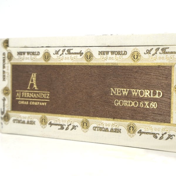 AJ Fernandez New World Connecticut Gordo AJ費爾南德斯 新世界康涅狄格州戈多