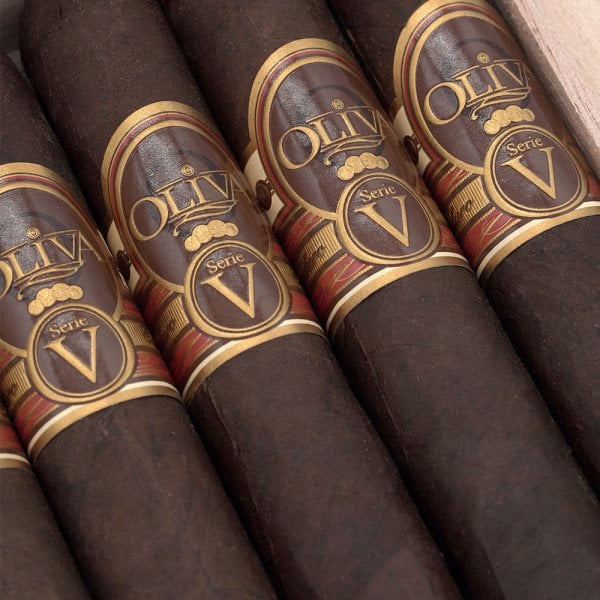 Oliva Serie V Maduro Double Robusto 奥利瓦 V系列马杜罗 双罗伯图