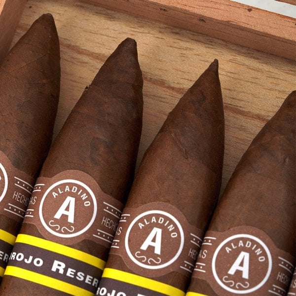 Aladino Corojo Reserva Figurado 阿拉丁 科羅霍 珍藏 雙尖魚雷