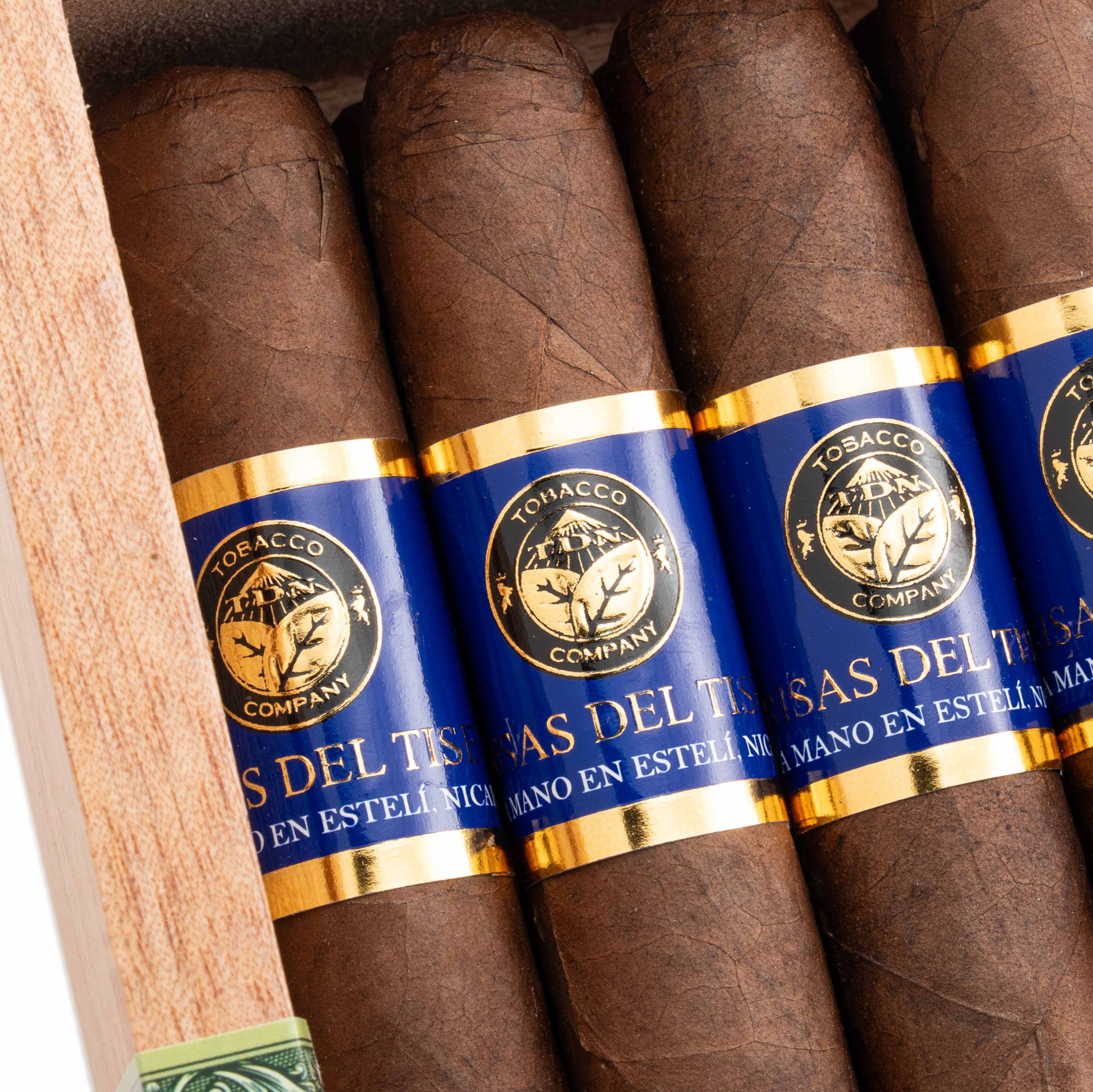 Torres de Nicaragua Brisas del Tisey Robusto 托樂尼加 布里薩斯德爾蒂西 羅伯圖