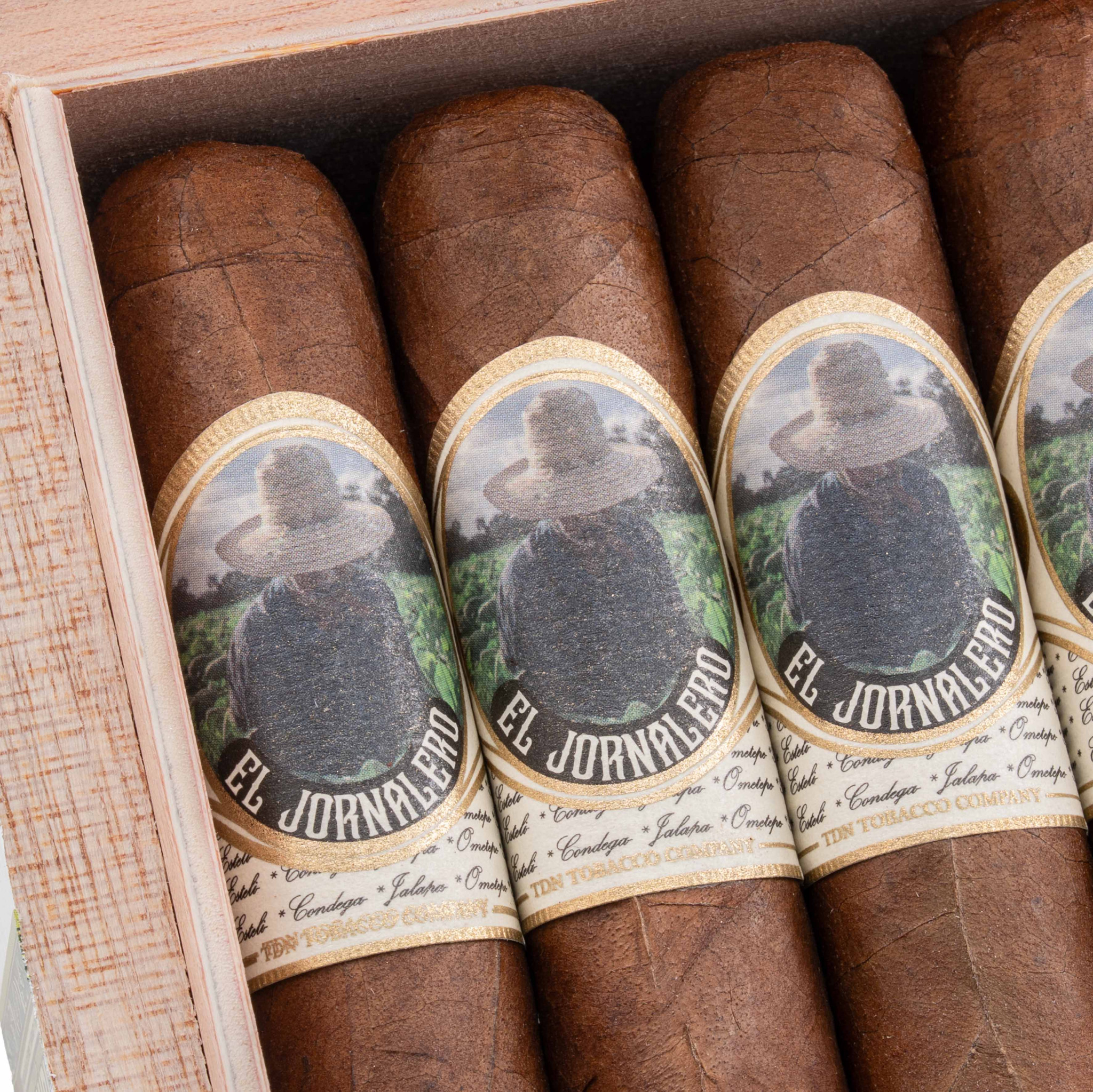 Torres de Nicaragua El Jornalero Petit Toro 托樂尼加 勞動者 小托羅