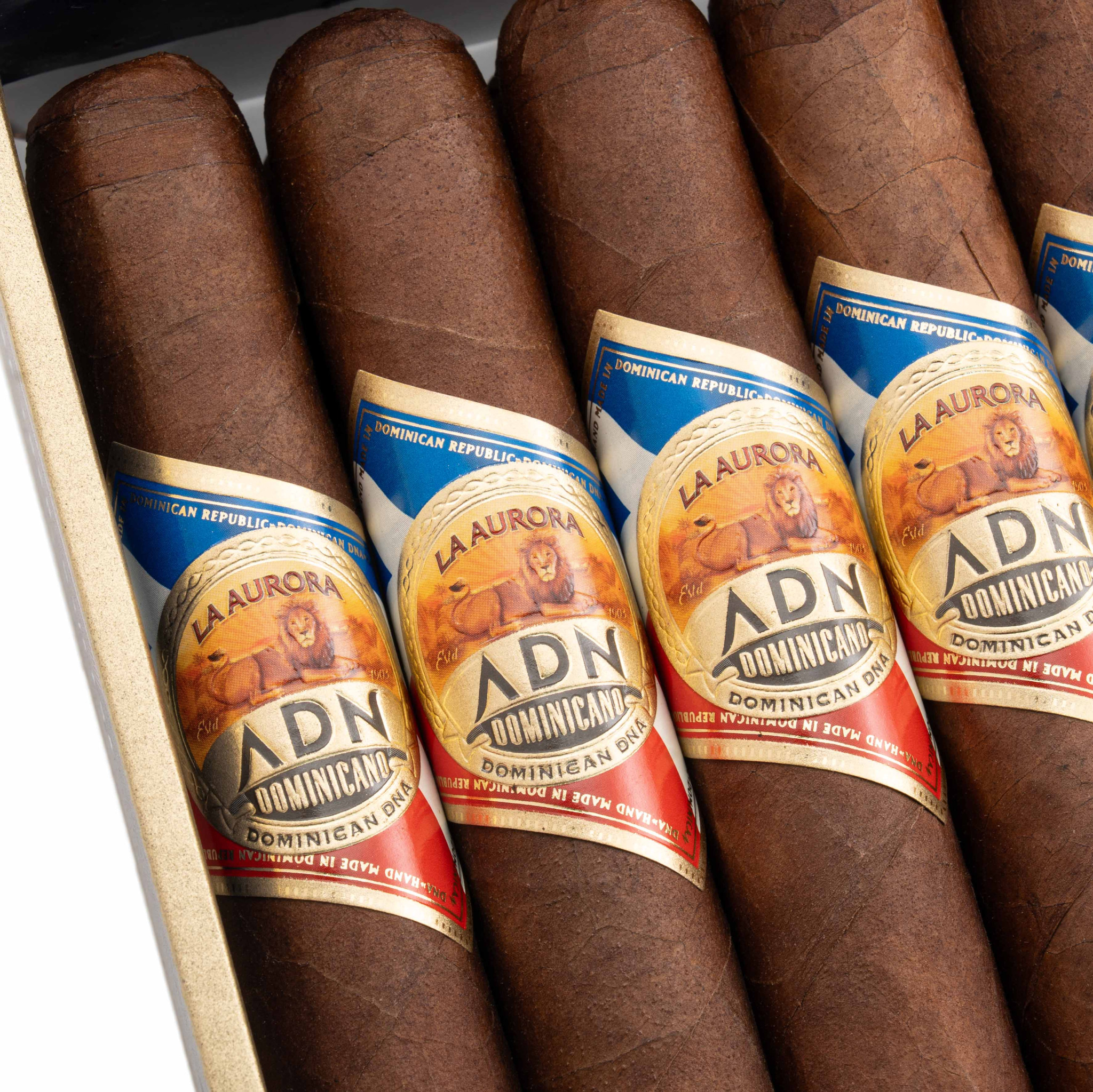 La Aurora ADN Dominicano Toro 拉．奧羅拉 ADN 多米尼加 托羅