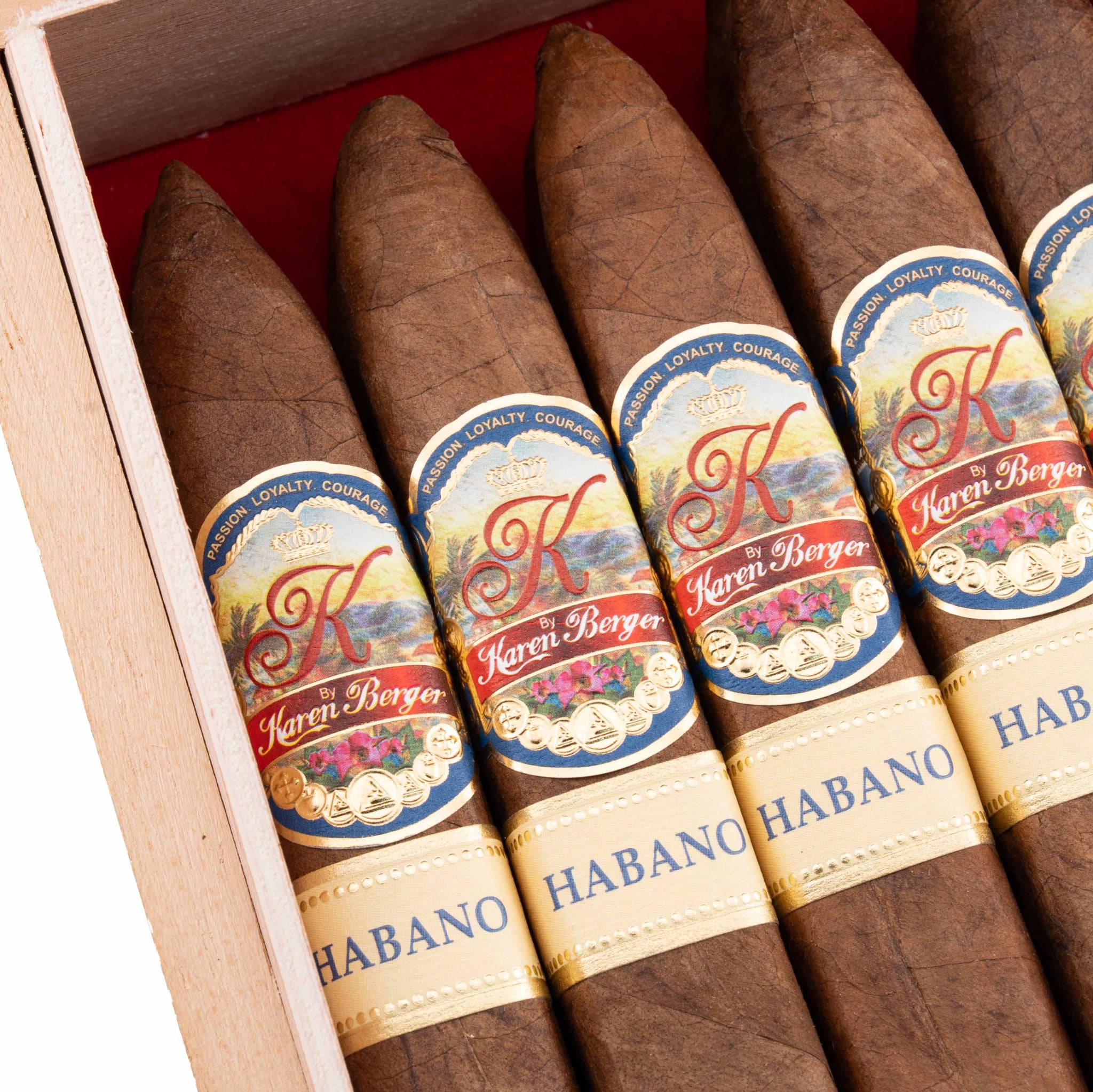 Karen Berger Habano Pyramid 凱倫·柏格 哈瓦那 金字塔
