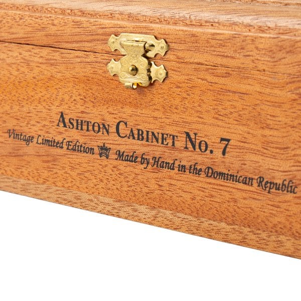 Ashton Cabinet Selection No.7 阿什頓 艾什頓木盒7號